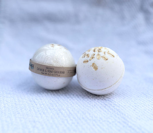 Oatmeal & Honey Bath Bomb